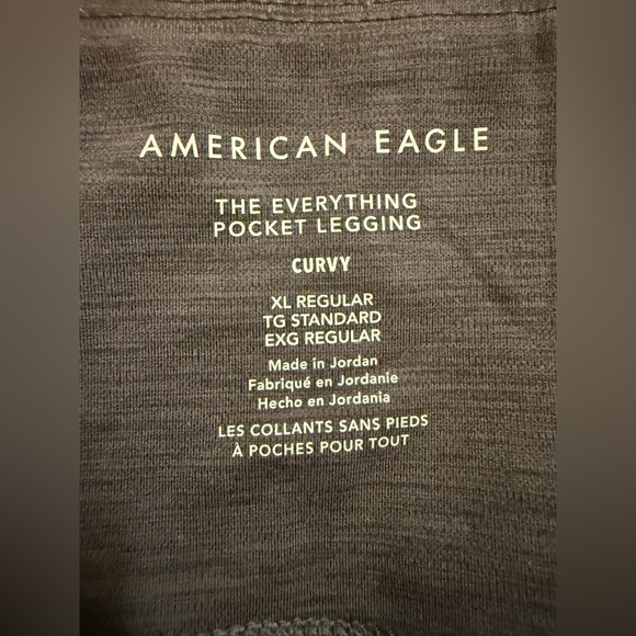 American Eagle Charcoal Pocket Leggings - Picture 4 of 4